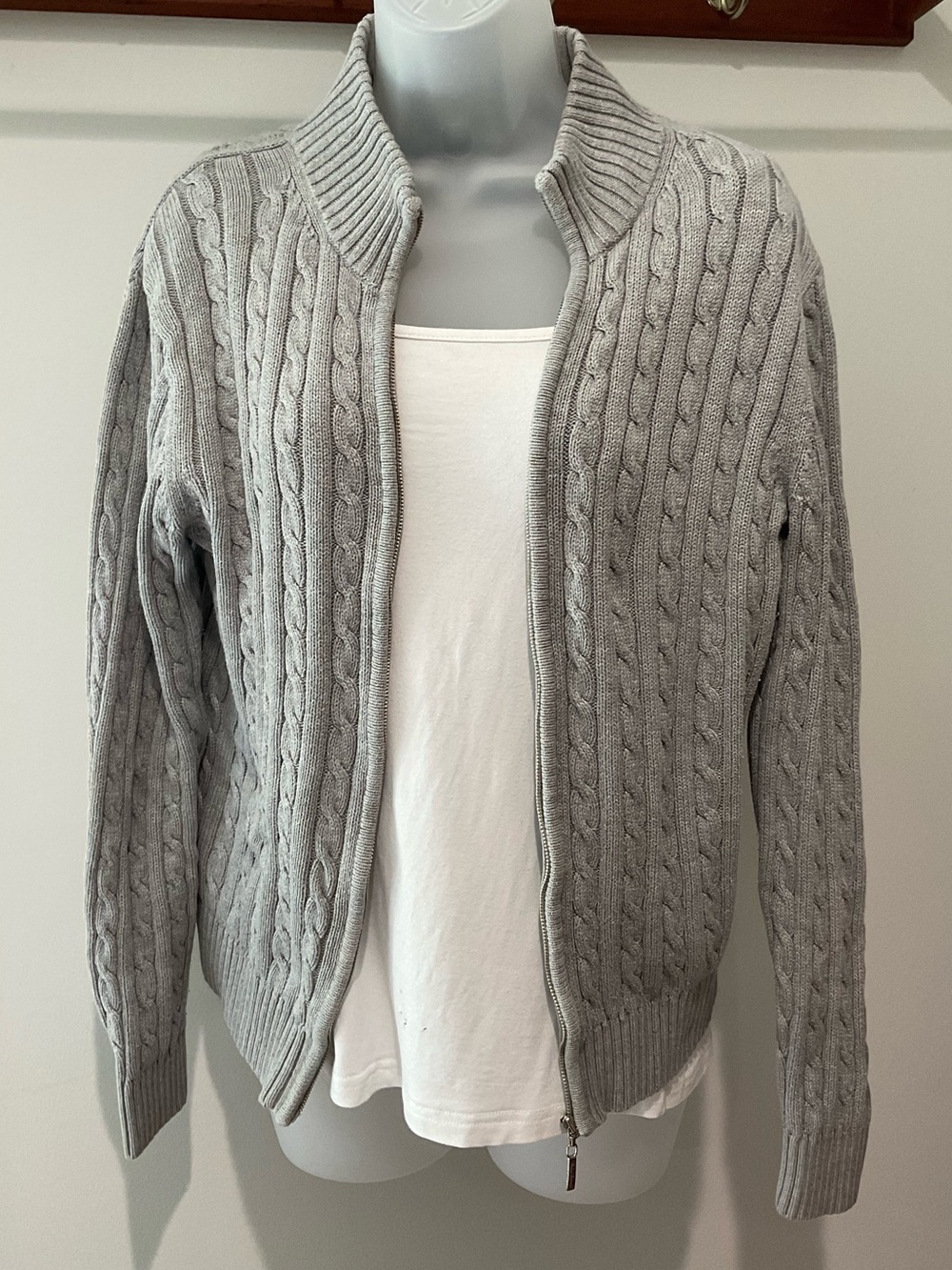 346 Brooks Brothers Women’s Gray Cable Knit Full Zip Cotton Sweater Large
